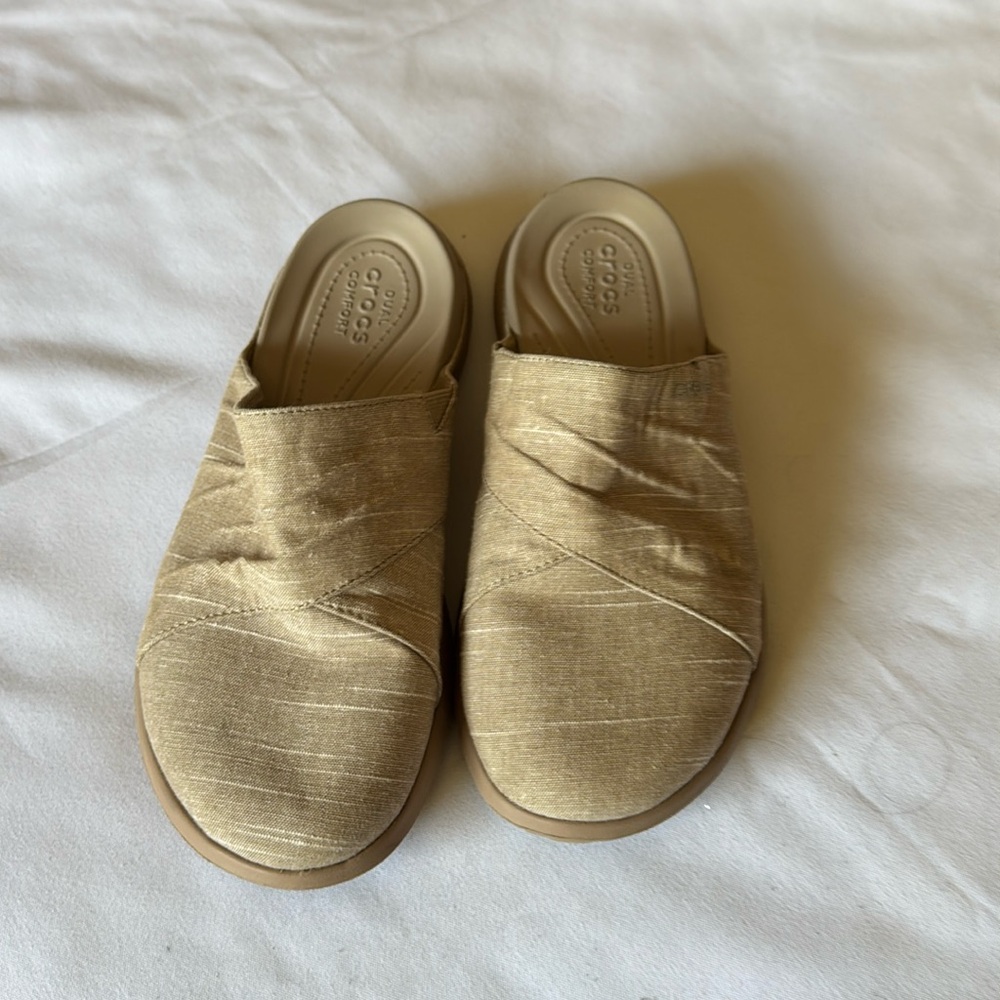 Crocs canvas clogs.  Size 8.